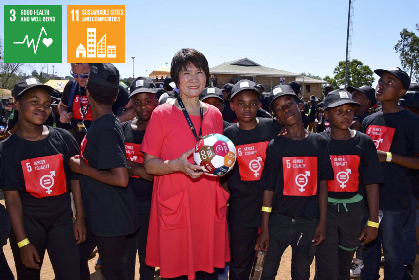 SDG Advocates Erna Solberg and Dho Young-shim participate in the launch of the first women’s football league in the township of Alexandra in Johannesburg, South Africa